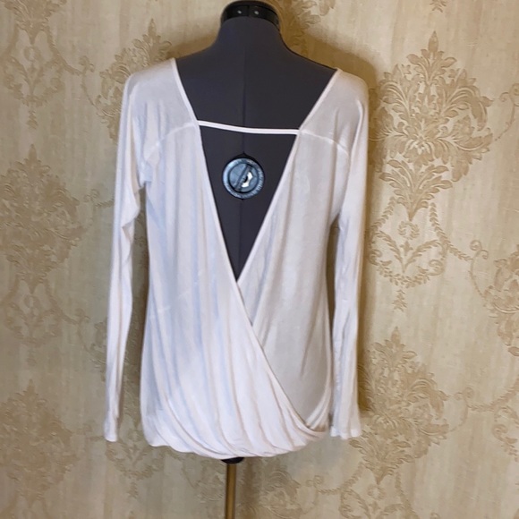 Zyia Active Namaste White Open Back Top S - Picture 2 of 8